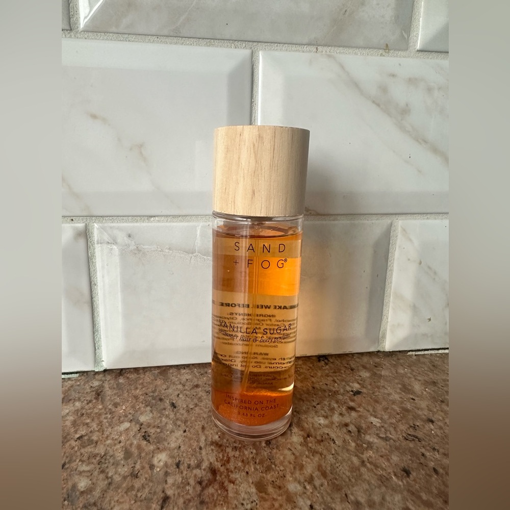 Vanilla Sugar shimmer Hair and Body mist - Picture 1 of 2